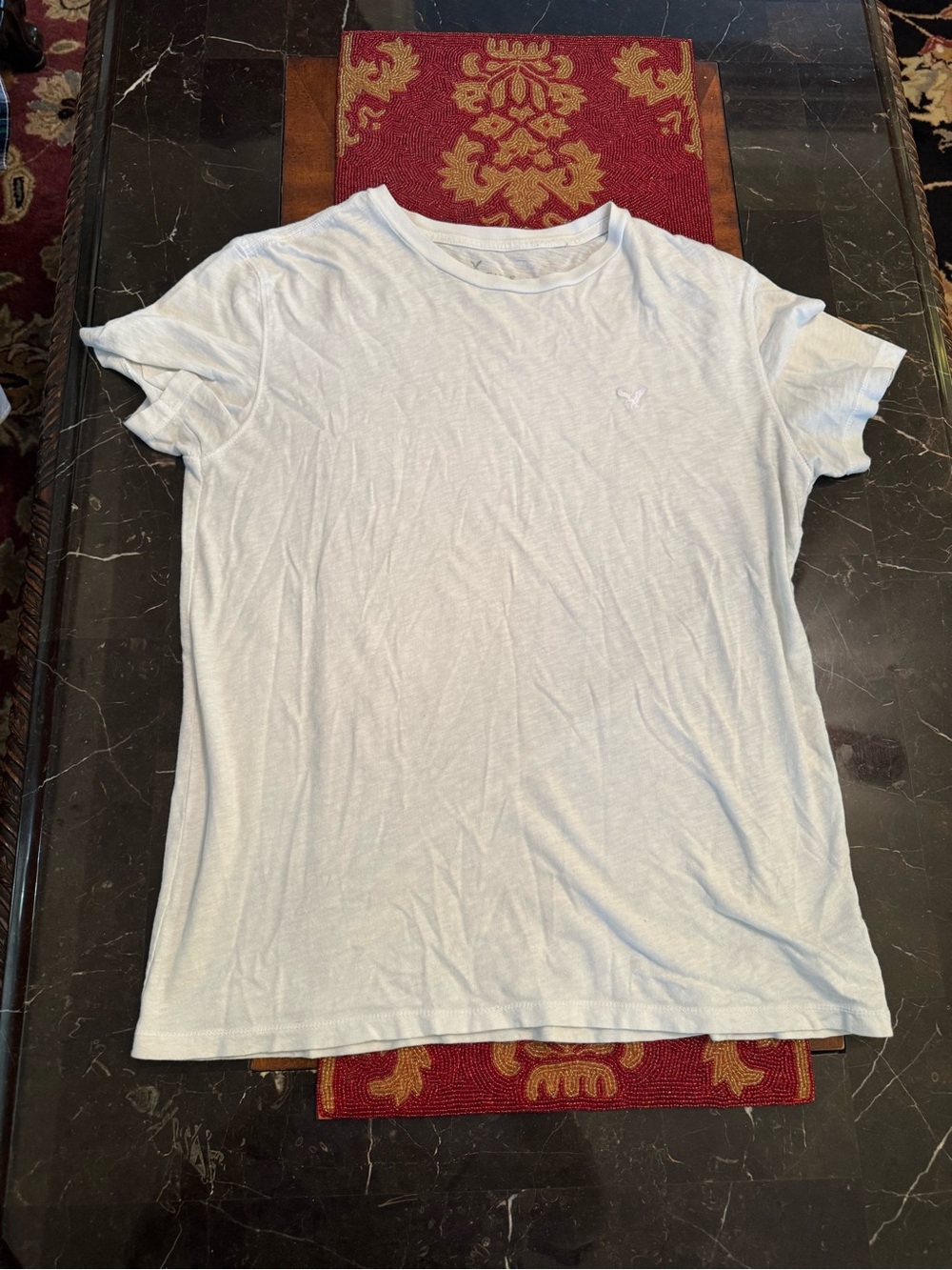 American Eagle T Shirt Mens Size M White Legend T Classic Fit Slub Knit Logo